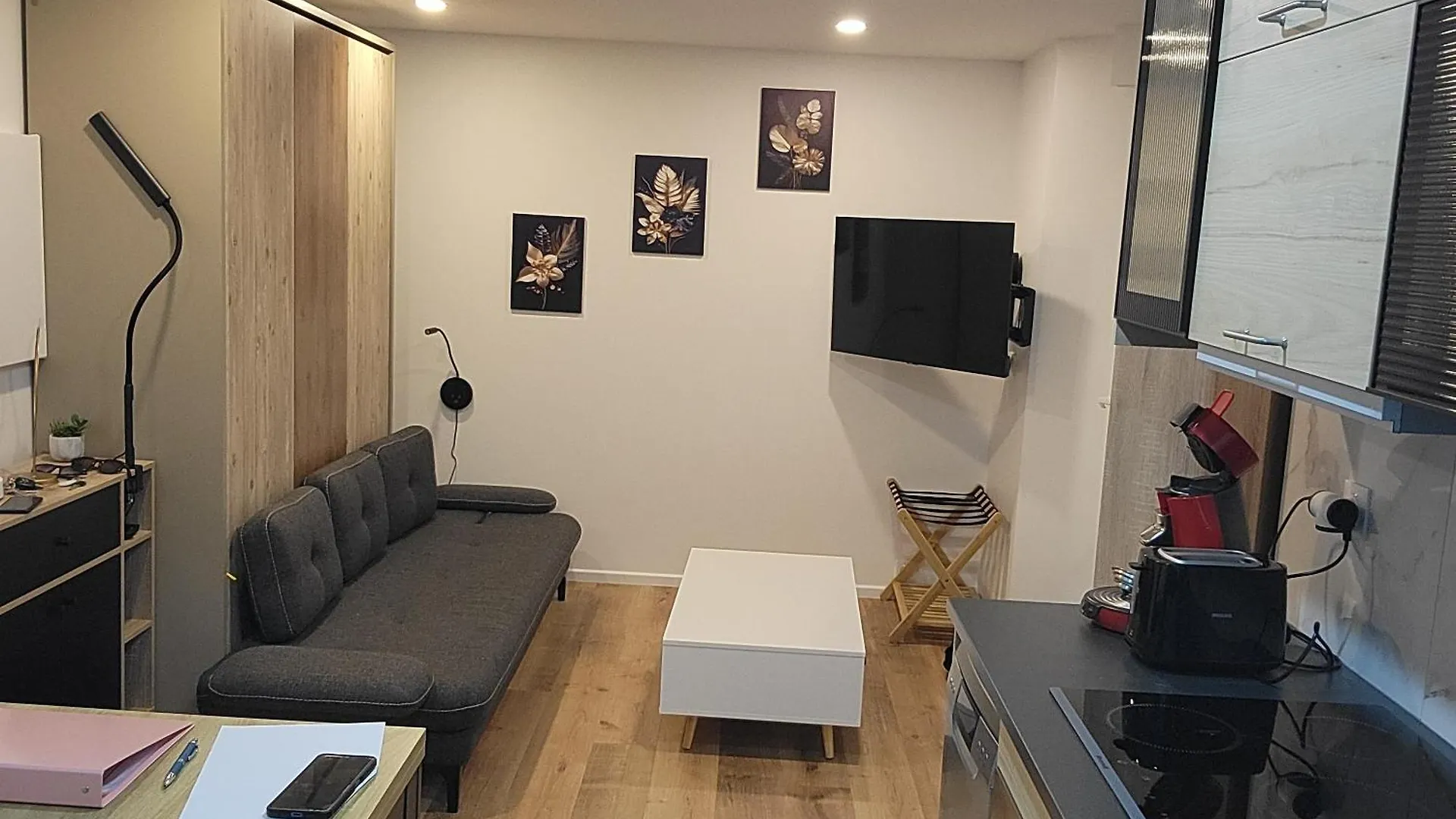 Cosy Apartment Kremlin Bicetre Metro Station لو كرملين-بيستر